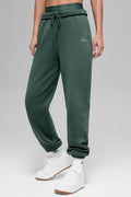Accolade Sweatpant - Clover Green